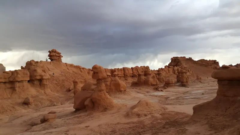 Goblin Valley State Park의 후두가 보임