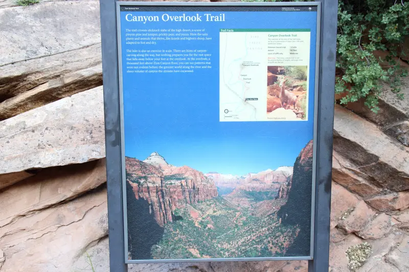 Zion - Canyon Overlook Trail 트레킹 안내 표지판