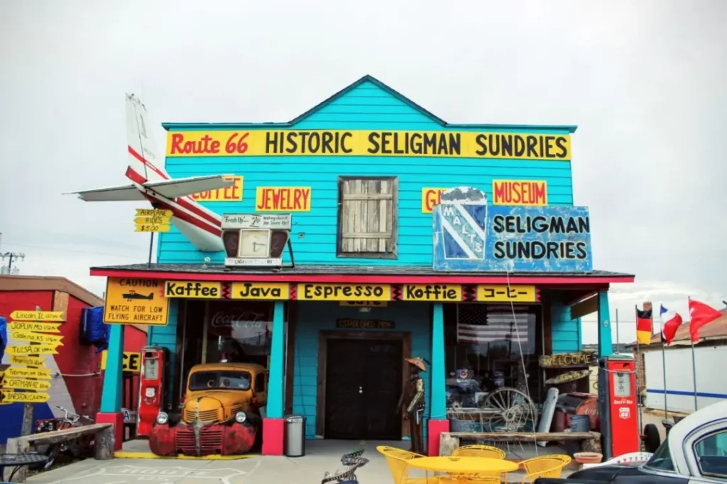 추억의 66번 도로의 중심지 Seligman